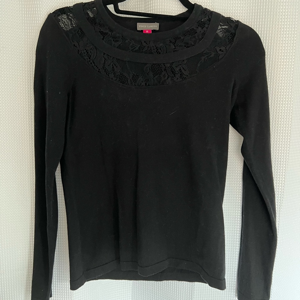 Black lace neck sweater - Vince Camuto